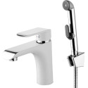 Смеситель IDDIS Calipso CALSB00i08 для раковины, с гигиеническим душем