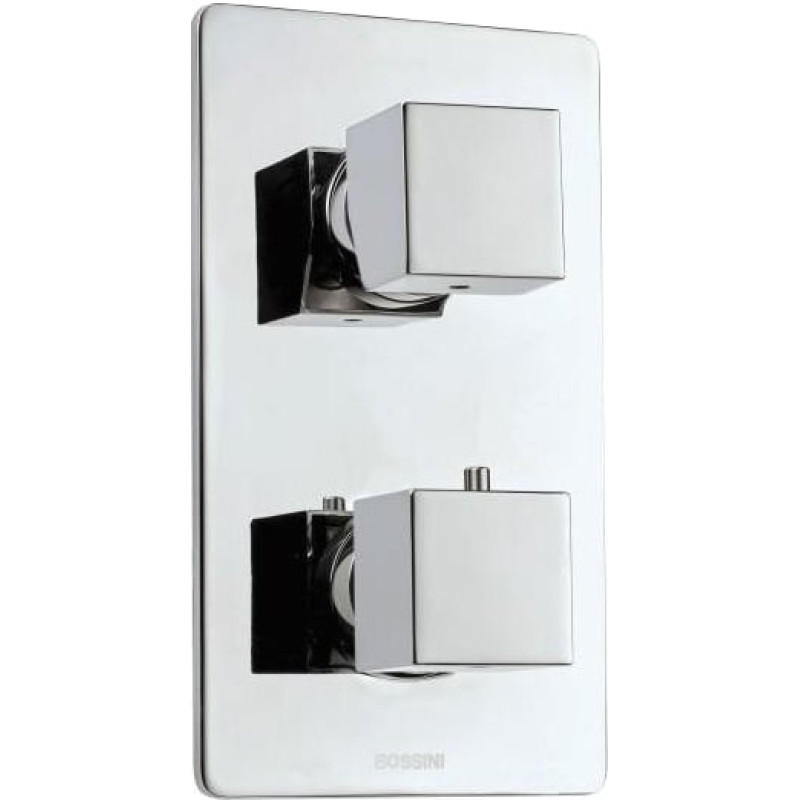 Смеситель Bossini Cube New Z00062.030 для ванны с душем